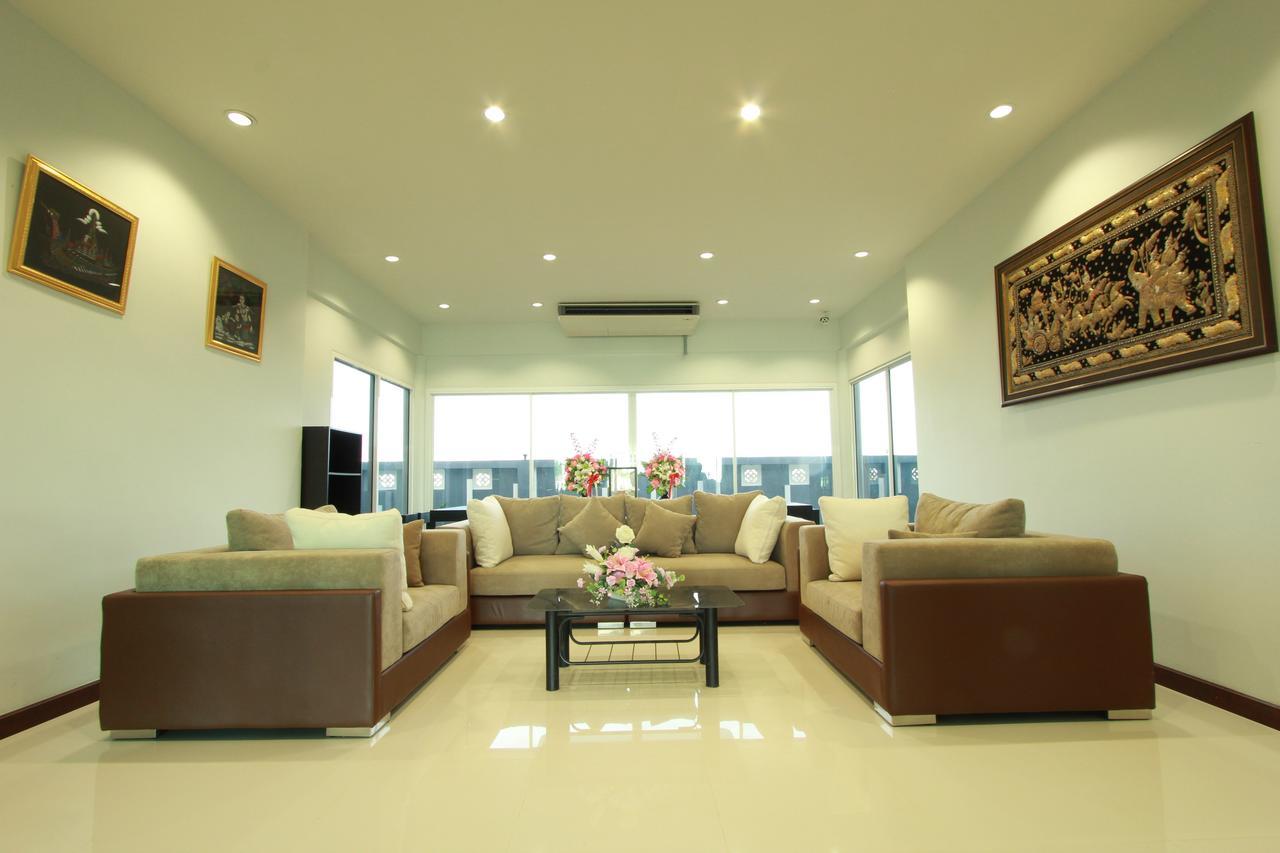 Si Maha Phot The Park 304 Executive Serviced Apartment מראה חיצוני תמונה