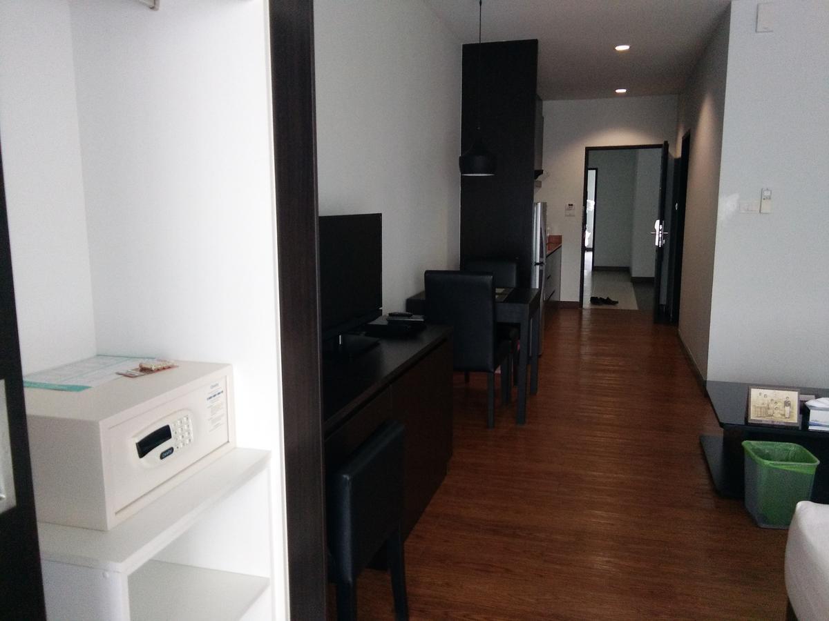 Si Maha Phot The Park 304 Executive Serviced Apartment מראה חיצוני תמונה