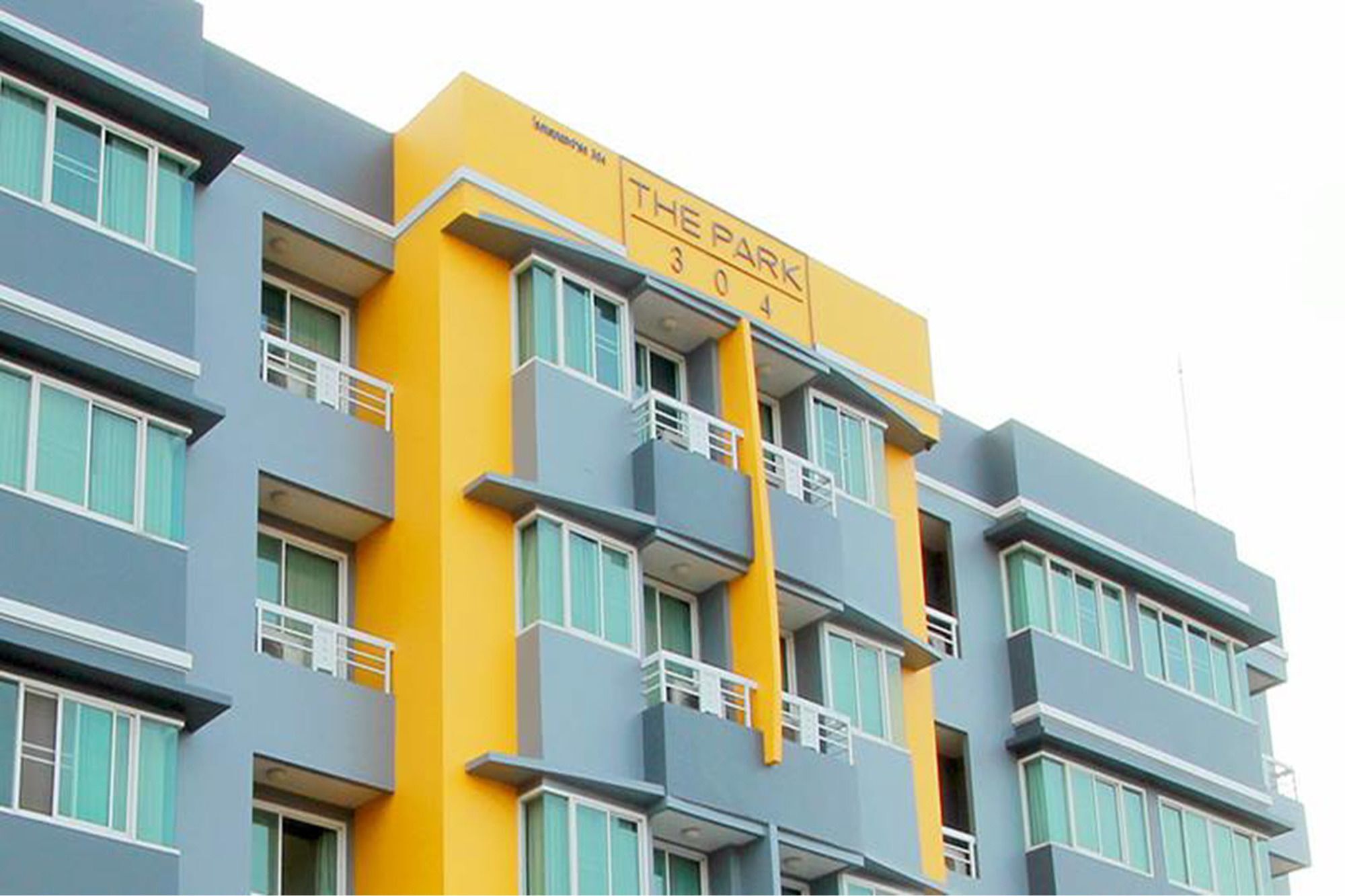 Si Maha Phot The Park 304 Executive Serviced Apartment מראה חיצוני תמונה